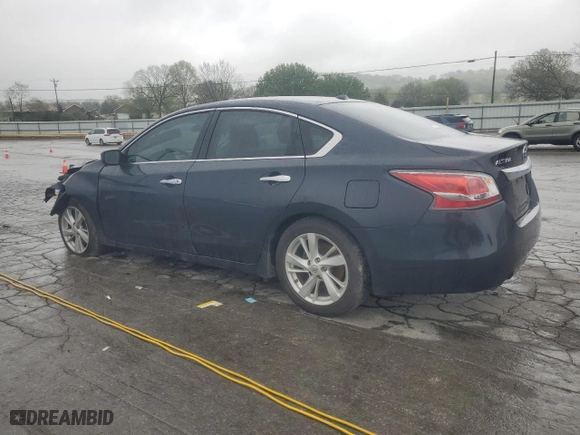 2015 Nissan Altima 2.5 with VIN 1N4AL3AP7FC572365, listed as a Copart auction lot 52180795 with 96,610 mi miles and Salvage Title. Bid and sale history available at carsss.com. Image 2.