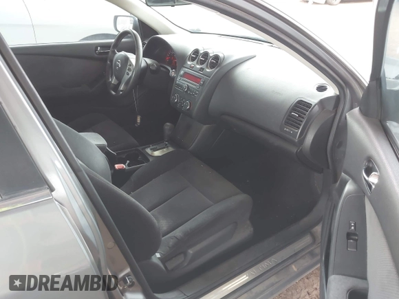 2009 Nissan Altima SL with VIN 1N4AL21E79N444273, listed as a IAAI auction lot 41921375 with 137,586 mi miles and . Bid and sale history available at DreamBid. Image 5.
