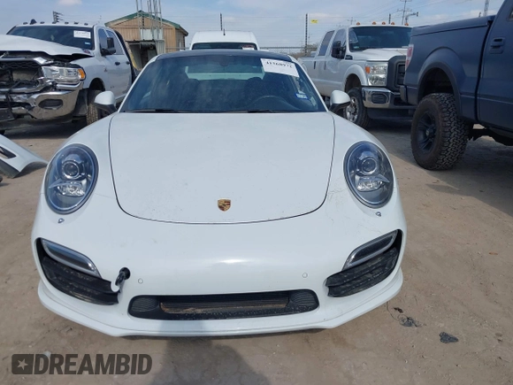 2016 Porsche 911 Turbo with VIN WP0AD2A97GS166077, listed as a IAAI auction lot 41568972 with 26,064 mi miles. Bid and sale history available at carsss.com. Image 13.