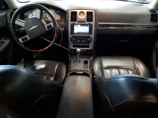 2008 Chrysler 300 C with VIN 2C3LK63H48H107737, listed as a Copart auction lot 72390964 with 149,944 mi miles and Salvage Title. Bid and sale history available at DreamBid. Image 8.
