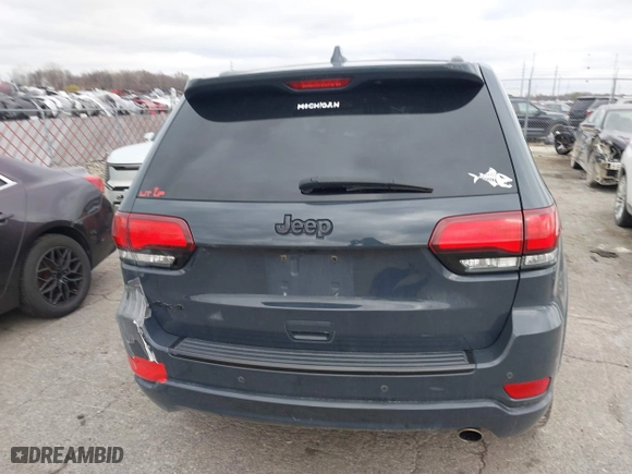 2018 Jeep Grand Cherokee Laredo E with VIN 1C4RJFAG0JC267822, listed as a IAAI auction lot 40876905 with 136,491 mi miles. Bid and sale history available at carsss.com. Image 15.