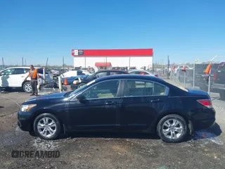 2012 Honda Accord SE z VIN 1HGCP2F60CA122566, wystawiony jako IAAI lot #41879918 z przebiegiem 111 961 mil mil oraz . Historia ofert i sprzedaży dostępna na DreamBid. Obrazek 14.
