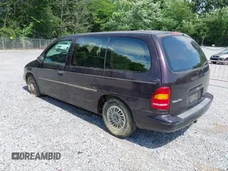 1998 Ford Windstar GL с VIN 2FMDA514XWBB54229, выставлен на аукционе IAAI как лот 42516598 с пробегом 155 004 миль миль и . История ставок и продаж доступна на DreamBid. Изображение 3.