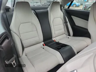 2014 Mercedes-Benz E 350 with VIN WDDKJ5KB5EF276363, listed as a Copart auction lot 61951425 with 71,154 mi miles and Salvage title. Bid and sale history available at DreamBid. Image 10.