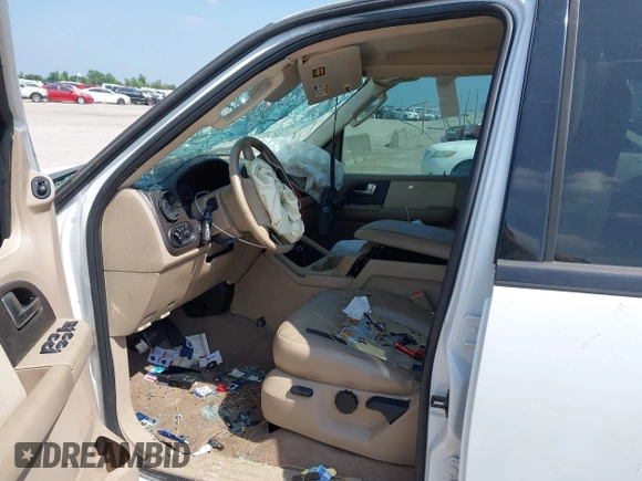 2004 Ford Expedition Eddie Bauer with VIN 1FMPU17L34LB68921, listed as a IAAI auction lot 42335989 with 154,879 mi miles and . Bid and sale history available at DreamBid. Image 5.