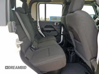 2023 Jeep Gladiator Overland z VIN 1C6HJTFG0PL514615, wystawiony jako Copart lot #57795945 z przebiegiem 32 427 mil mil oraz Czysty tytuł • Clean title. Historia ofert i sprzedaży dostępna na DreamBid. Obrazek 10.