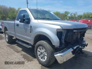 2022 Ford F-250 XL с VIN 1FTBF2B66NEG29082, выставлен на аукционе IAAI как лот 42167195 с пробегом 22 751 миль миль и . История ставок и продаж доступна на DreamBid. Изображение 1.