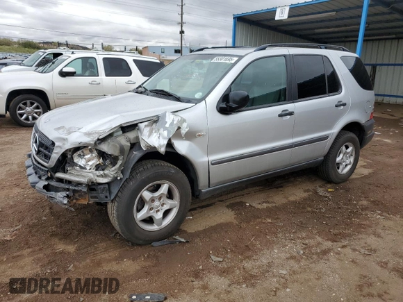1999 Mercedes-Benz M 320/430/500 with VIN 4JGAB54E7XA078616, listed as a Copart auction lot 55301695 with 137,918 mi miles and Salvage title. Bid and sale history available at DreamBid. Image 1.