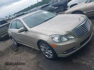 2013 Mercedes-Benz E 350 Luxury with VIN WDDHF5KB4DA728326, listed as a IAAI auction lot 42097905 with 120,370 mi miles and . Bid and sale history available at DreamBid. Image 1.