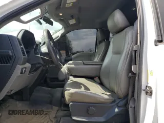 2019 Ford F-250 XL with VIN 1FT7X2BT5KEG19454, listed as a Copart auction lot 52935925 with 176,681 mi miles and Salvage title. Bid and sale history available at DreamBid. Image 7.