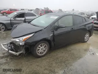 2022 Toyota Prius LE with VIN JTDL9MFU1N3035236, listed as a Copart auction lot 84509814 with 198,777 mi miles and Salvage Title. Bid and sale history available at carsss.com. Image 1.