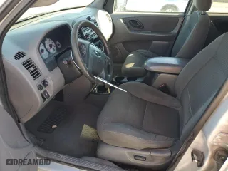 2002 Ford Escape XLT Choice with VIN 1FMYU03102KA36317, listed as a Copart auction lot 46099265 with 285,799 mi miles and Salvage Title. Bid and sale history available at carsss.com. Image 7.