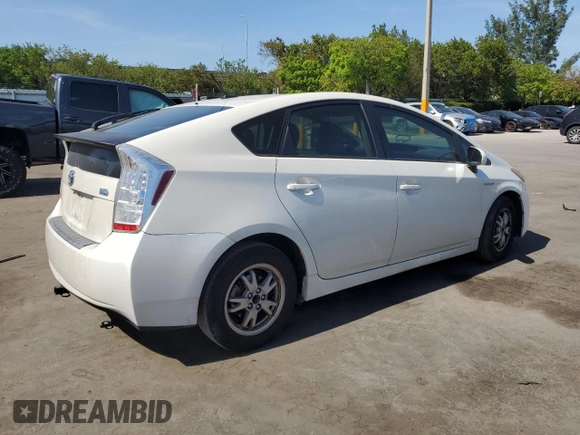 2010 Toyota Prius II z VIN JTDKN3DU5A5203320, wystawiony jako Copart lot #56886375 z przebiegiem 114 995 mil mil oraz Czysty tytuł • Clean title. Historia ofert i sprzedaży dostępna na DreamBid. Obrazek 3.