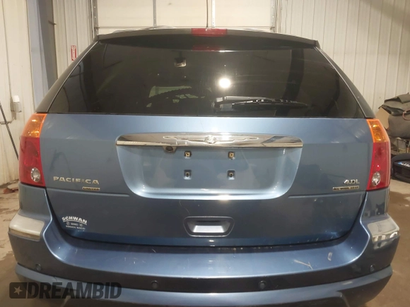 2007 Chrysler Pacifica Limited with VIN 2A8GF78XX7R201212, listed as a IAAI auction lot 40290920 with Not provided miles and . Bid and sale history available at DreamBid. Image 16.