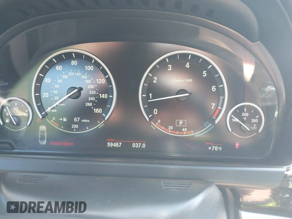 2012 BMW 6 Series 650i with VIN WBALZ3C5XCC397339, listed as a IAAI auction lot 39710830 with 59,467 mi miles. Bid and sale history available at carsss.com. Image 7.