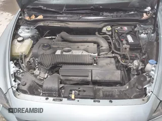 2010 Volvo C70 with VIN YV1672MC5AJ093125, listed as a IAAI auction lot 41459887 with 107,944 mi miles. Bid and sale history available at carsss.com. Image 10.