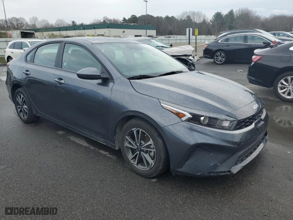 2024 Kia Forte LXS with VIN 3KPF24AD0RE740617, listed as a Copart auction lot 53267895 with 34,569 mi miles and Clean Title. Bid and sale history available at carsss.com. Image 4.