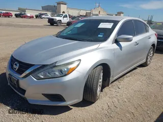 2017 Nissan Altima SL with VIN 1N4AL3AP0HC294122, listed as a IAAI auction lot 42223296 with 144,028 mi miles and . Bid and sale history available at DreamBid. Image 2.