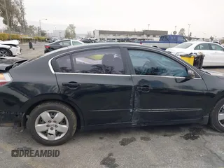 2007 Nissan Altima 2.5 with VIN 1N4AL21E67N483630, listed as a IAAI auction lot 41725228 with 135,792 mi miles. Bid and sale history available at carsss.com. Image 18.