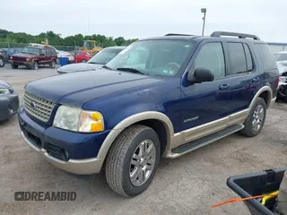 2005 Ford Explorer Eddie Bauer z VIN 1FMDU74K85UB09943, wystawiony jako IAAI lot #42337325 z przebiegiem 252 668 mil mil oraz . Historia ofert i sprzedaży dostępna na DreamBid. Obrazek 2.