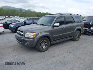 2007 Toyota Sequoia Limited with VIN 5TDBT48A57S292630, listed as a IAAI auction lot 42123231 with 245,692 mi miles and . Bid and sale history available at DreamBid. Image 2.