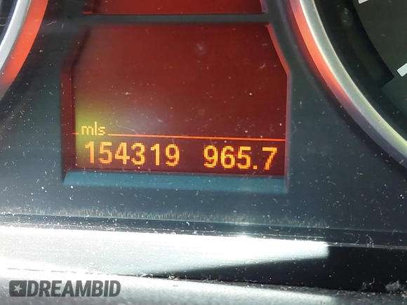 2007 BMW 3 Series 328i с VIN WBAVA37537NL16671, выставлен на аукционе IAAI как лот 42553608 с пробегом 154 319 миль миль и . История ставок и продаж доступна на DreamBid. Изображение 7.