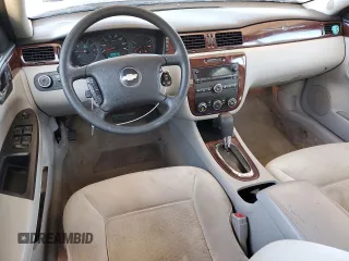 2007 Chevrolet Impala LS z VIN 2G1WB58K079414752, wystawiony jako Copart lot #58153935 z przebiegiem 276 602 mil mil oraz Szkoda całkowita • Salvage title. Historia ofert i sprzedaży dostępna na DreamBid. Obrazek 8.
