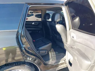 2017 Nissan Pathfinder SL with VIN 5N1DR2MM8HC672040, listed as a IAAI auction lot 41853921 with 168,877 mi miles. Bid and sale history available at carsss.com. Image 8.