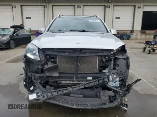 2017 Mercedes-Benz GLS 450 z VIN 4JGDF6EE2HA797022, wystawiony jako Copart lot #62583815 z przebiegiem 96 319 mil mil oraz Szkoda całkowita • Salvage title. Historia ofert i sprzedaży dostępna na DreamBid. Obrazek 5.