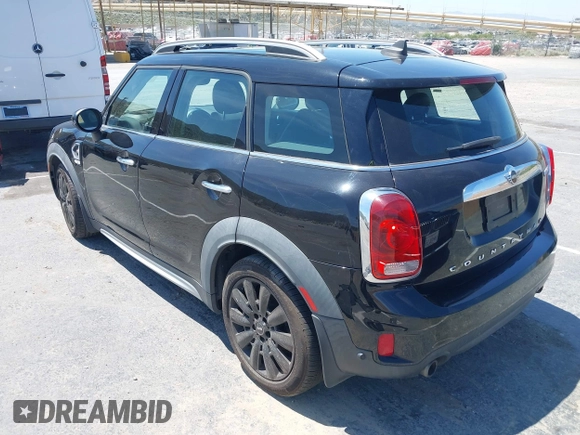 2019 MINI Countryman Cooper S with VIN WMZYT3C51K3E95025, listed as a IAAI auction lot 41358055 with Not Provided miles and . Bid and sale history available at DreamBid. Image 3.