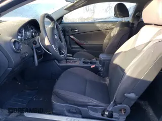 2006 Pontiac G6 GTP with VIN 1G2ZM151264152600, listed as a Copart auction lot 82229114 with 181,046 mi miles and Salvage Title. Bid and sale history available at carsss.com. Image 7.