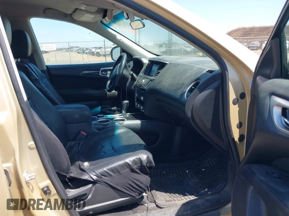 2013 Nissan Pathfinder SL with VIN 5N1AR2MM7DC645084, listed as a IAAI auction lot 42633104 with 268,182 mi miles and . Bid and sale history available at DreamBid. Image 5.