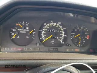 1995 Mercedes-Benz E Class with VIN WDBEA32E7SC235086, listed as a Copart auction lot 78590424 with 117,069 mi miles and Salvage Title. Bid and sale history available at carsss.com. Image 9.