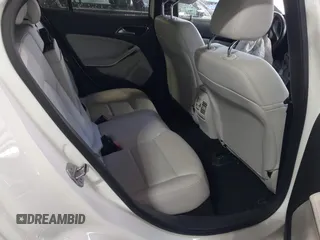 2019 Mercedes-Benz GLA 250 z VIN WDCTG4GB7KJ585660, wystawiony jako IAAI lot #41771154 z przebiegiem 96 301 mil mil oraz . Historia ofert i sprzedaży dostępna na DreamBid. Obrazek 8.