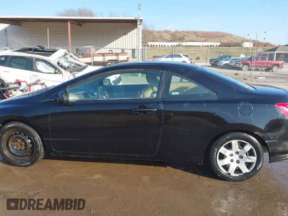 2006 Honda Civic Cpe LX with VIN 2HGFG12666H533716, listed as a IAAI auction lot 41786136 with 215,751 mi miles. Bid and sale history available at carsss.com. Image 14.