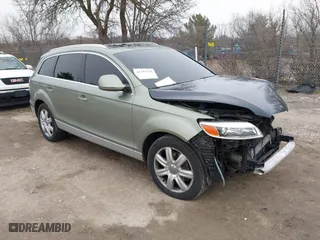 2007 Audi Q7 Premium with VIN WA1BV94L57D087121, listed as a IAAI auction lot 41747141 with 116,411 mi miles. Bid and sale history available at carsss.com. Image 1.