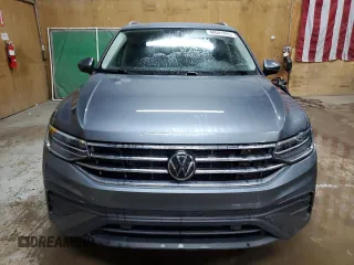 2023 Volkswagen Tiguan SE with VIN 3VVMB7AX1PM011274, listed as a Copart auction lot 48601205 with 17,831 mi miles and Non repairable. Bid and sale history available at DreamBid. Image 5.