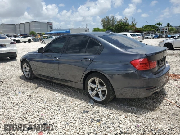 2014 BMW 3 Series 328i z VIN WBA3A5C50EP601354, wystawiony jako Copart lot #60981185 z przebiegiem 106 361 mil mil oraz Czysty tytuł • Clean title. Historia ofert i sprzedaży dostępna na DreamBid. Obrazek 2.