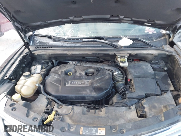 2015 Lincoln MKC with VIN 5LMTJ2AHXFUJ01440, listed as a IAAI auction lot 41526975 with 104,280 mi miles. Bid and sale history available at carsss.com. Image 10.