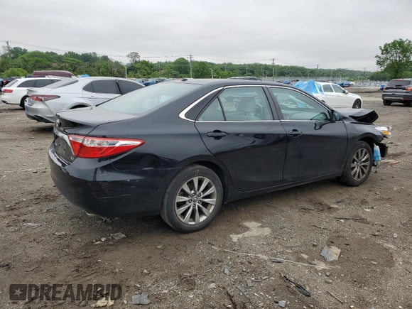 2015 Toyota Camry XLE z VIN 4T1BF1FK3FU939355, wystawiony jako Copart lot #56998335 z przebiegiem 108 689 mil mil oraz Szkoda całkowita • Salvage title. Historia ofert i sprzedaży dostępna na DreamBid. Obrazek 3.