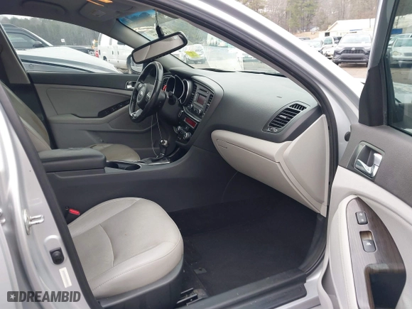 2014 Kia Optima EX with VIN 5XXGN4A7XEG304462, listed as a IAAI auction lot 41577127 with 198,894 mi miles. Bid and sale history available at carsss.com. Image 5.