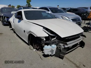 2016 Nissan 370Z with VIN JN1AZ4EH0GM933290, listed as a Copart auction lot 62025304 with 100,275 mi miles and Salvage Title. Bid and sale history available at carsss.com. Image 4.