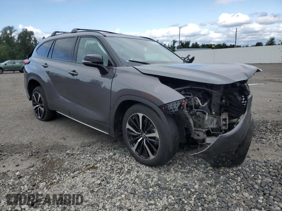 2021 Toyota Highlander XSE with VIN 5TDJZRBH0MS104704, listed as a Copart auction lot 59743145 with Not provided miles and Salvage title. Bid and sale history available at DreamBid. Image 4.