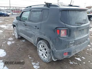 2016 Jeep Renegade Latitude with VIN ZACCJBBTXGPC51013, listed as a IAAI auction lot 41708394 with 150,512 mi miles. Bid and sale history available at carsss.com. Image 3.