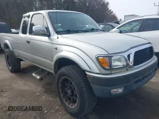 2003 Toyota Tacoma with VIN 5TEWN72N63Z163480, listed as a IAAI auction lot 41978273 with 322,550 mi miles. Bid and sale history available at carsss.com. Image 1.