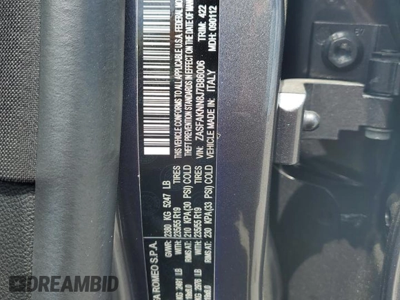 2018 Alfa Romeo Stelvio Ti Sport z VIN ZASFAKNN8J7B86006, wystawiony jako Copart lot #55559705 z przebiegiem 48 588 mil mil oraz Szkoda całkowita • Salvage title. Historia ofert i sprzedaży dostępna na DreamBid. Obrazek 14.