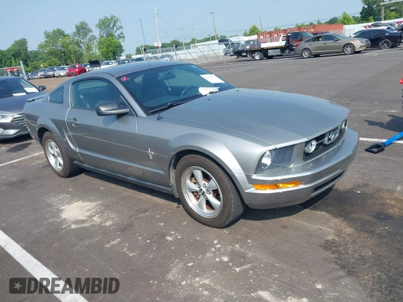 2008 Ford Mustang Deluxe with VIN 1ZVHT80N485102045, listed as a IAAI auction lot 42412374 with 153,632 mi miles and . Bid and sale history available at DreamBid. Image 1.