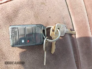 1984 Chevrolet Monte Carlo z VIN 1G1AZ37H9ER201513, wystawiony jako IAAI lot #42416804 z przebiegiem 80 467 mil mil oraz . Historia ofert i sprzedaży dostępna na DreamBid. Obrazek 11.