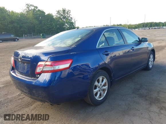 2011 Toyota Camry LE z VIN 4T1BF3EK4BU763620, wystawiony jako IAAI lot #42350047 z przebiegiem 192 613 mil mil oraz . Historia ofert i sprzedaży dostępna na DreamBid. Obrazek 4.