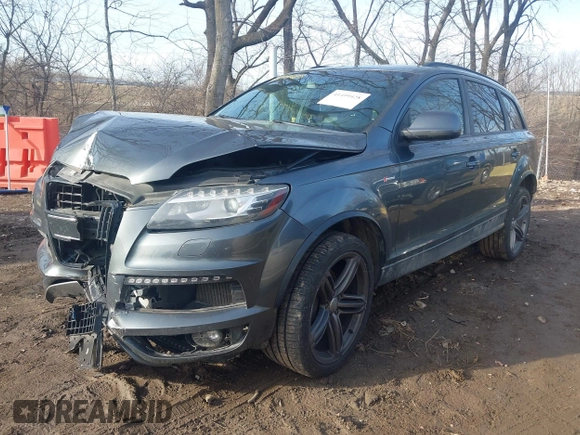 2015 Audi Q7 S line Prestige with VIN WA1DGAFEXFD023710, listed as a IAAI auction lot 41499428 with 165,787 mi miles and . Bid and sale history available at DreamBid. Image 17.